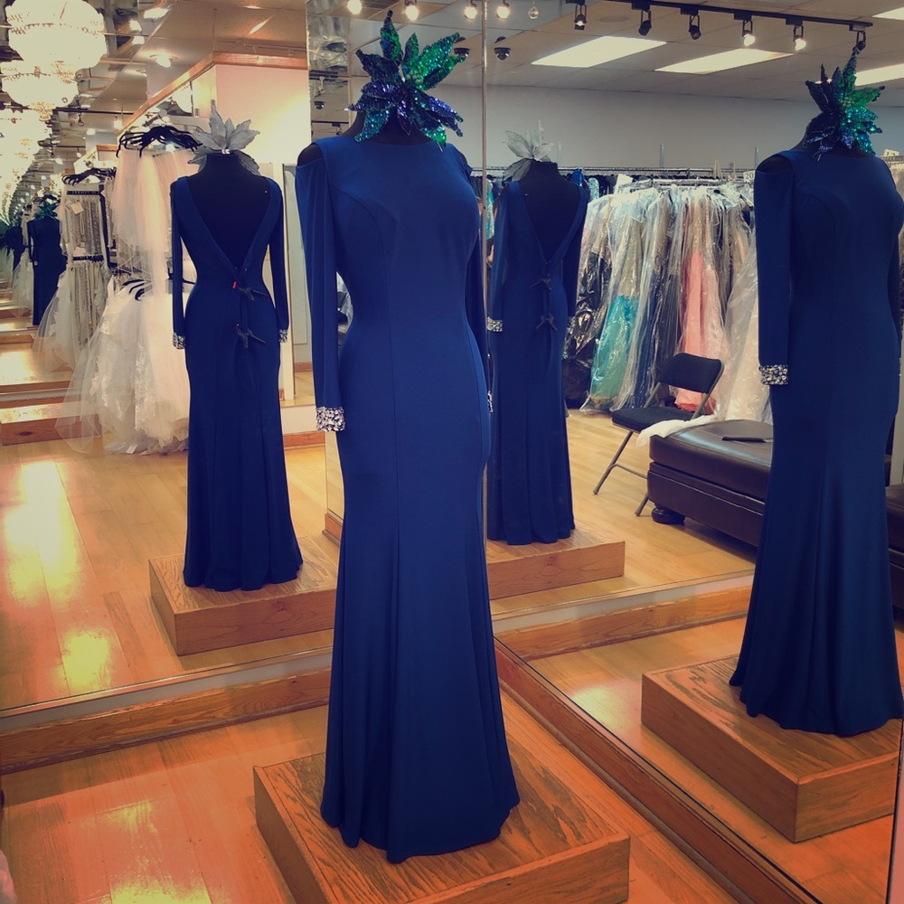 Long royal blue jersey dress